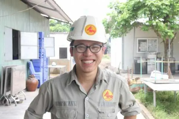 Chủ xí nghiệp hài lòng về chất lượng sơn mạ kẽm