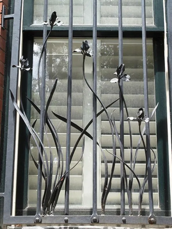 Mẫu song sắt hộp kết hợp CNC và rèn thủ công