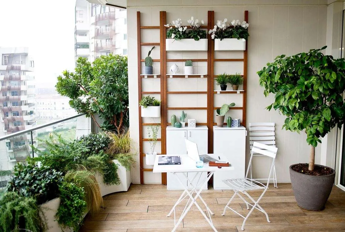 Chọn hướng ban công chung cư cho tuổi 2007