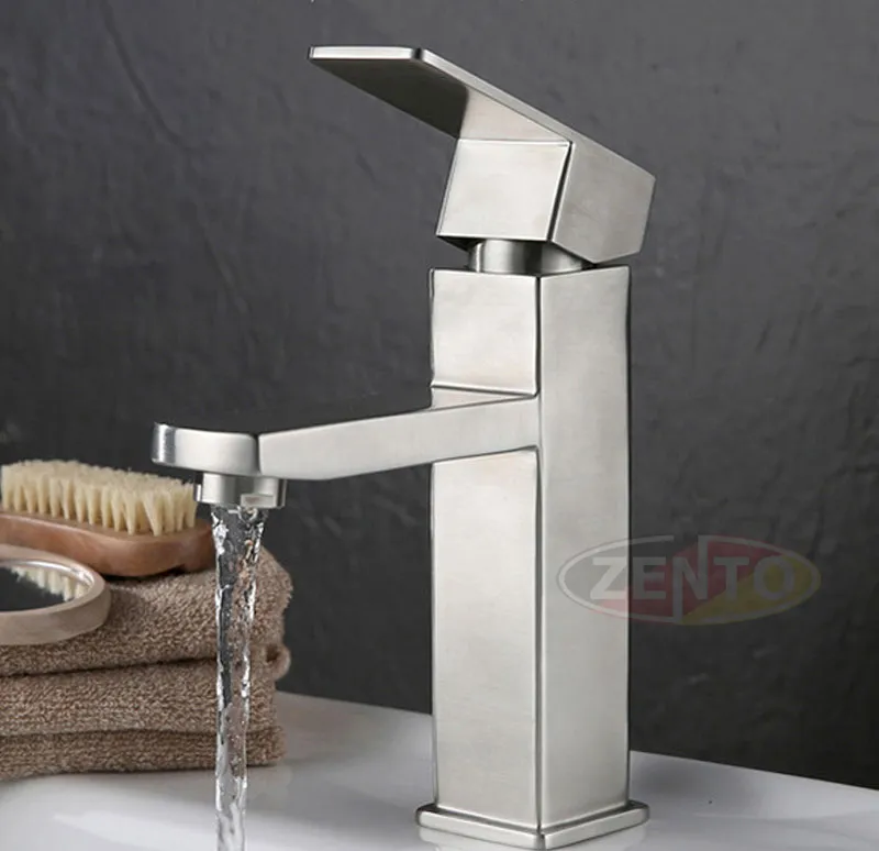 Vòi chậu lavabo nóng lạnh SUS3324-EC lắp đặt trên chậu rửa mặt