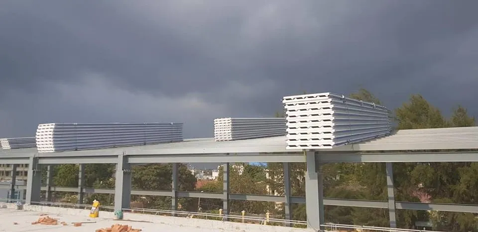 Kho hàng tôn cách nhiệt