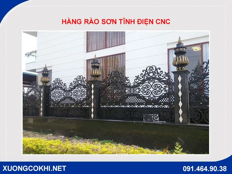 Hàng rào sắt hộp vuông đơn giản sơn tĩnh điện màu trắng