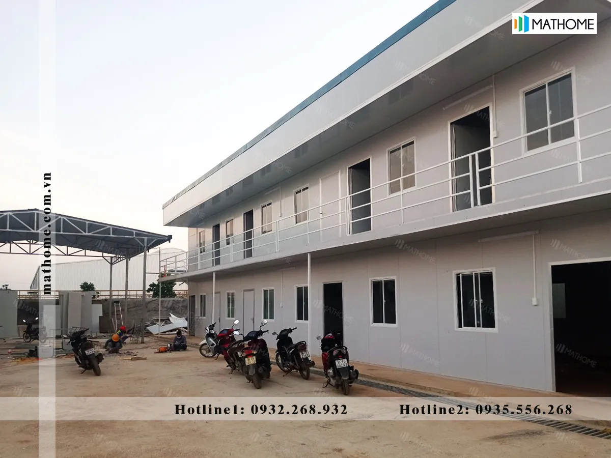 nha-khung-thep-2-tang