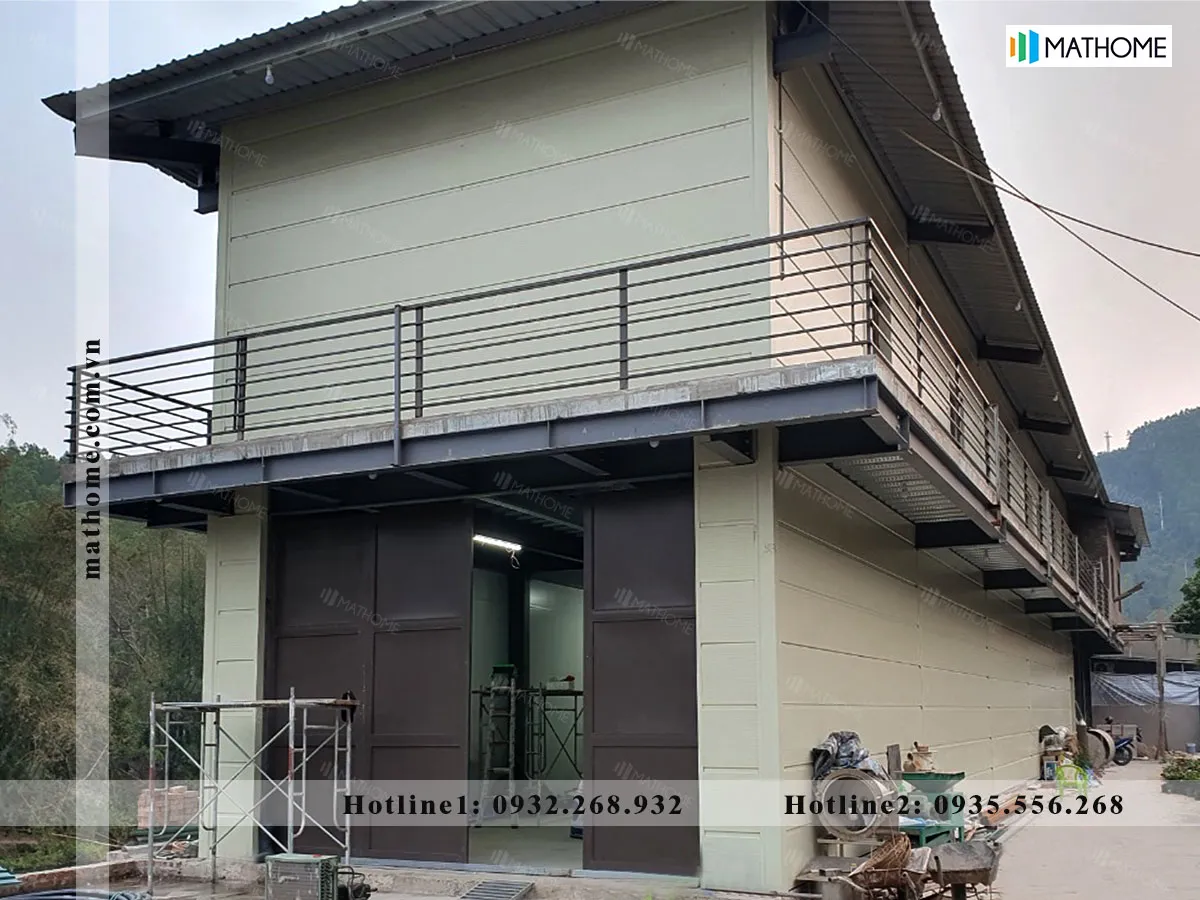 nha-khung-thep-2-tang