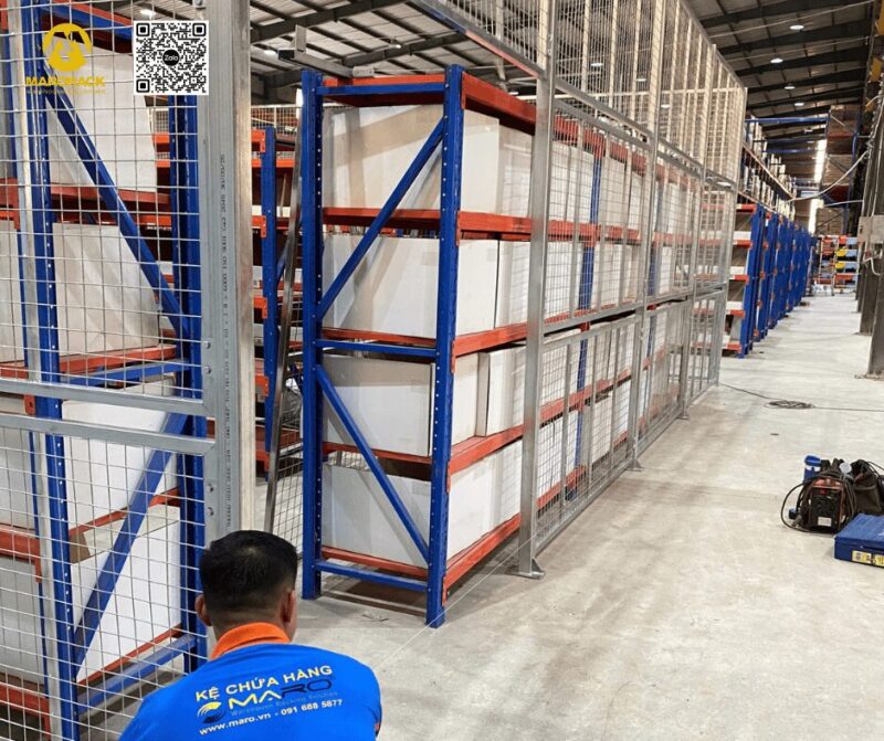 Lưới Thép Hàng Rào Bảo Vệ: Lựa Chọn Tối Ưu Cho An Ninh & Thẩm Mỹ