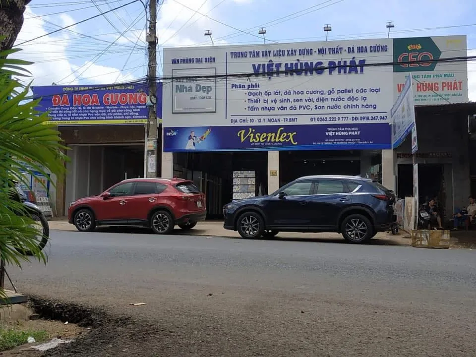 Cửa hàng vật liệu xây dựng Việt Hùng Phát