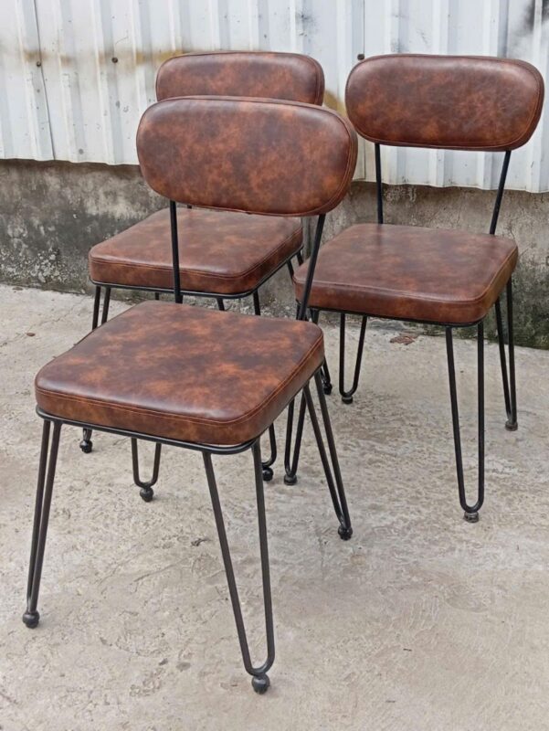 Ghế Sắt Dài Sân Vườn: Lựa Chọn Tối Ưu Cho Không Gian Ngoài Trời