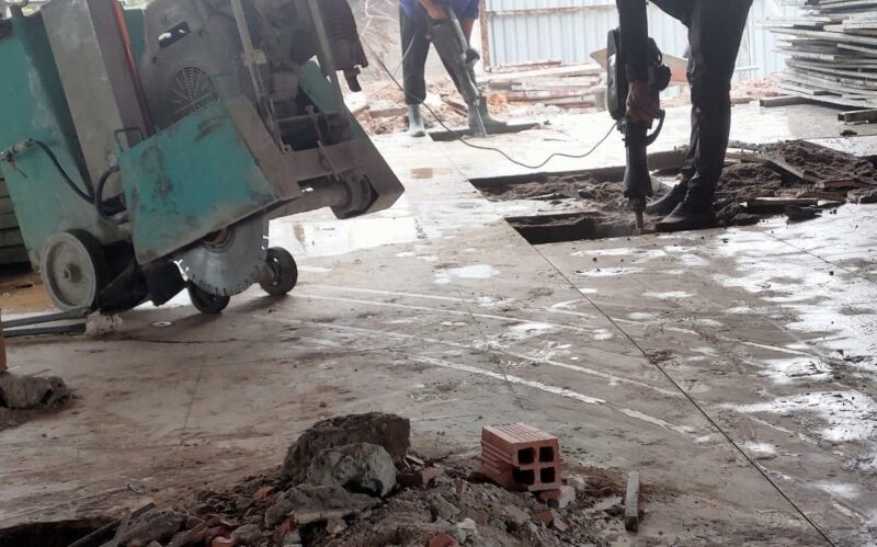 Khoan Cắt Bê Tông Quận 1: Dịch Vụ Uy Tín, Chuyên Nghiệp & Giá Tốt Nhất