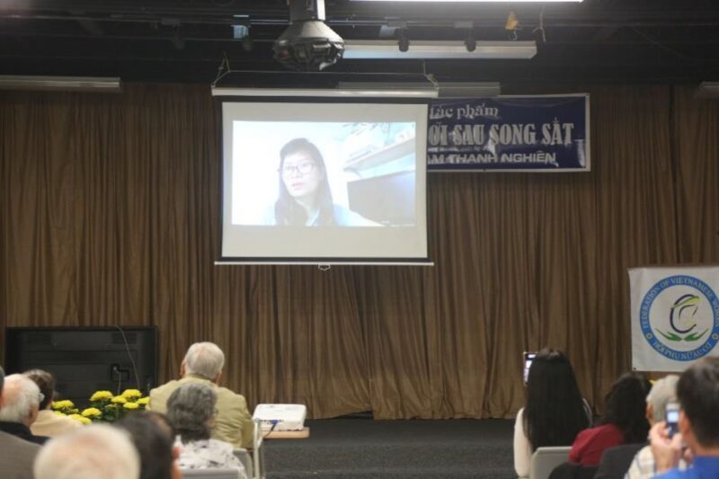 Sách Chân Trần Chí Thép: Khúc Hùng Ca Về Ý Chí Bất Khuất Của Dân Tộc Việt Nam