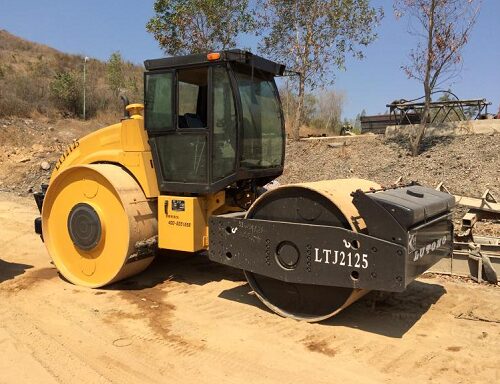 Xe Lu Tĩnh 3 Bánh Sắt LUTONG LTJ2125: Thông Số Kỹ Thuật Và Ứng Dụng Chi Tiết
