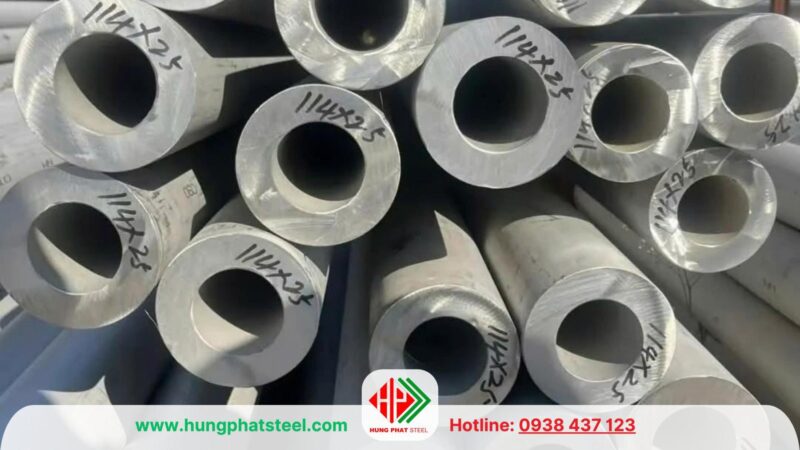 Ống inox 304 phi 114 DN100 đúc liền mạch