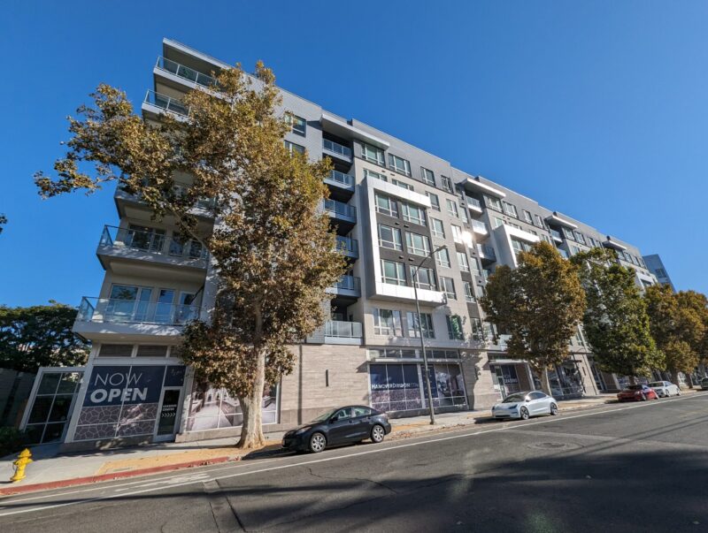 Hàng Rào Bê Tông: Giải Pháp Tối Ưu Cho Mọi Công Trình Từ Thành Phong