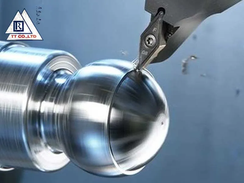 Gia công bề mặt mặt bích để đạt độ chính xác