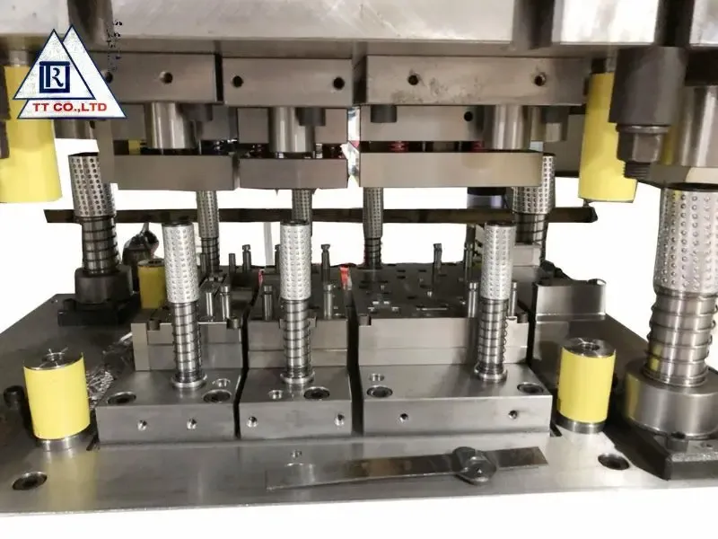 Quy trình dập inox chi tiết