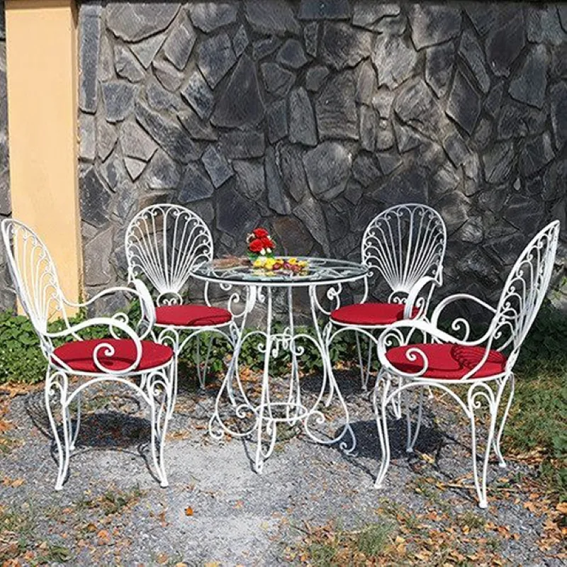 Hình ảnh bộ bàn ghế sắt ngoài trời kiểu dáng nghệ thuật