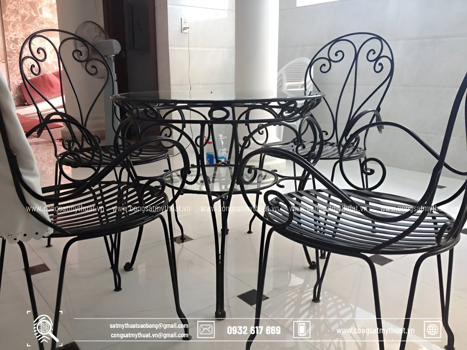 Chân bàn sắt mỹ nghệ