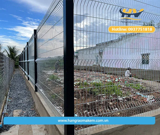 bao-gia-cac-mau-hang-rao-luoi-thep-2023