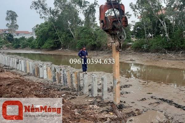 Báo Giá Chi Tiết Cọc Bê Tông Cốt Thép 250x250: Yếu Tố Quyết Định Chất Lượng Công Trình