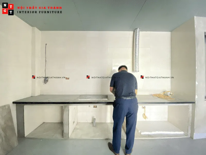 Bệ bê tông nhà anh Quý Long Biên