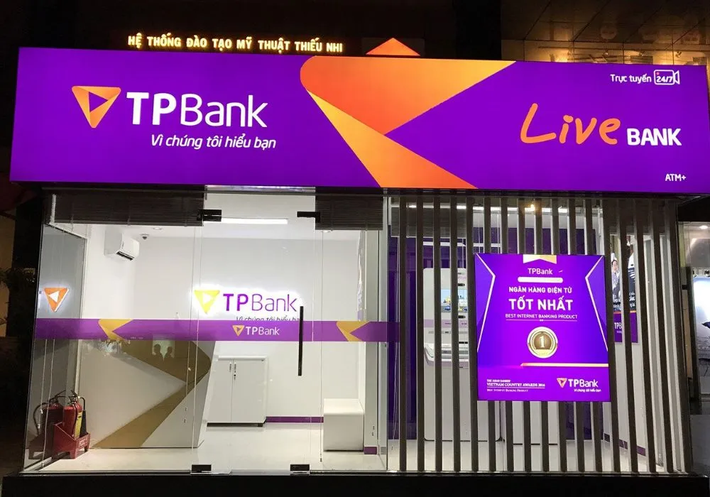 Biển quảng cáo làm từ bạt 3M