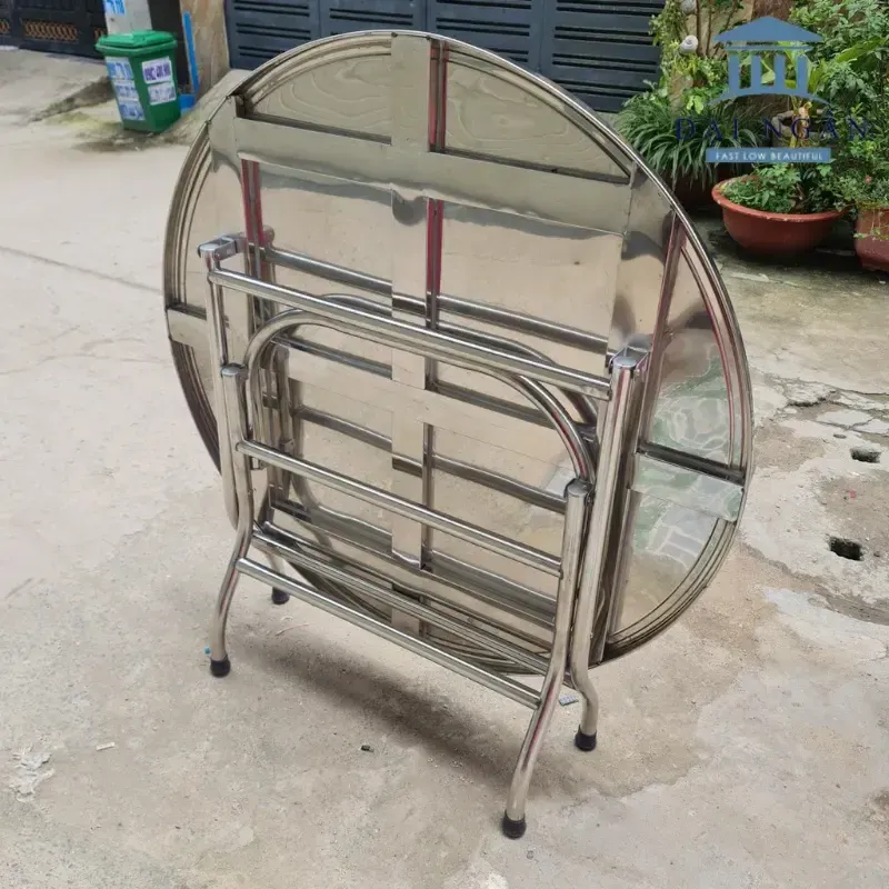 Bàn tròn inox 304 chân gấp gọn 1m2 thanh lý