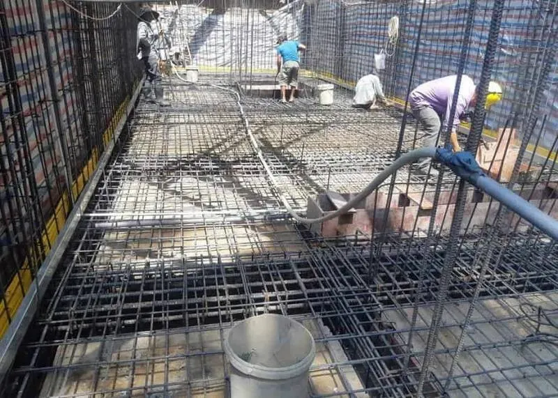 Bố trí thép vách tầng hầm