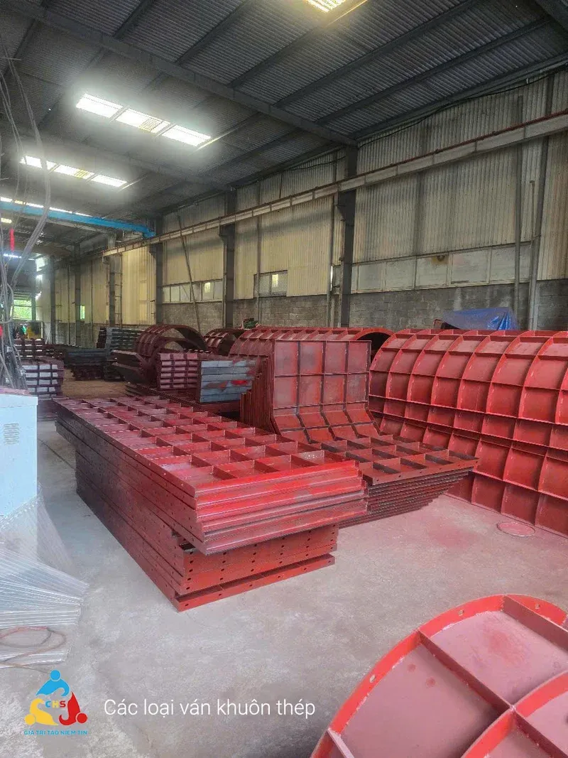 các loại ván khuôn thép