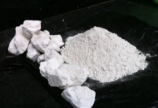 Vôi có khả năng làm mềm, sạch rêu nhanh chóng