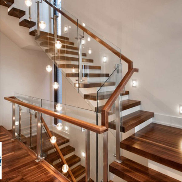 Lan Can Cầu Thang Inox: Giải Pháp An Toàn, Sang Trọng Cho Mọi Công Trình