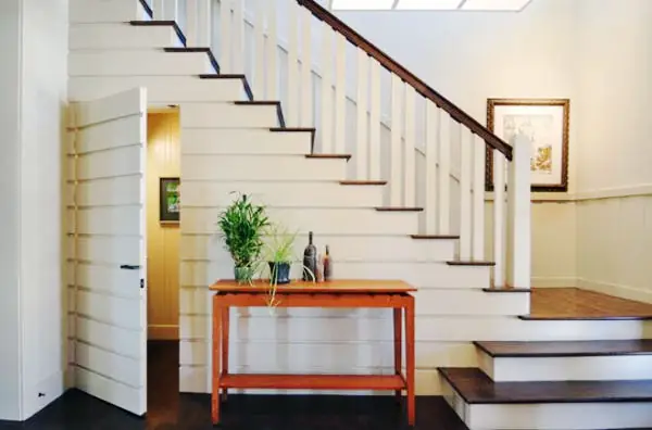 Cầu Thang Xương Cá: Giải Pháp Tối Ưu Cho Không Gian Sống Hiện Đại