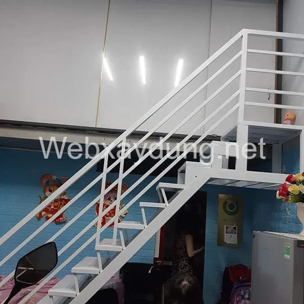 Cau thang sat gac lung 22