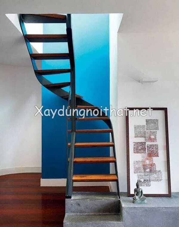 Cau thang sat gac lung 25