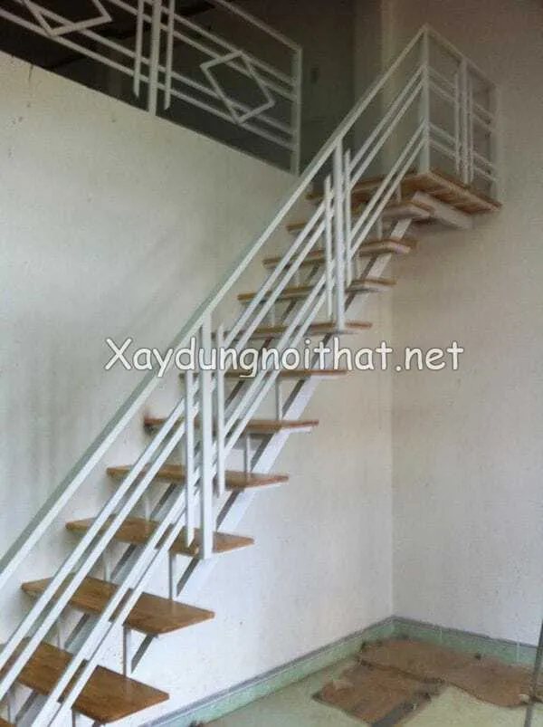 Cau thang sat gac lung 4