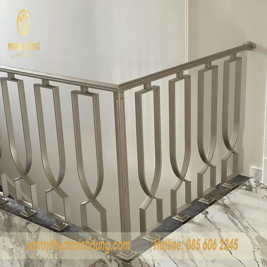 Mẫu tay vịn cầu thang sắt đơn giản 09