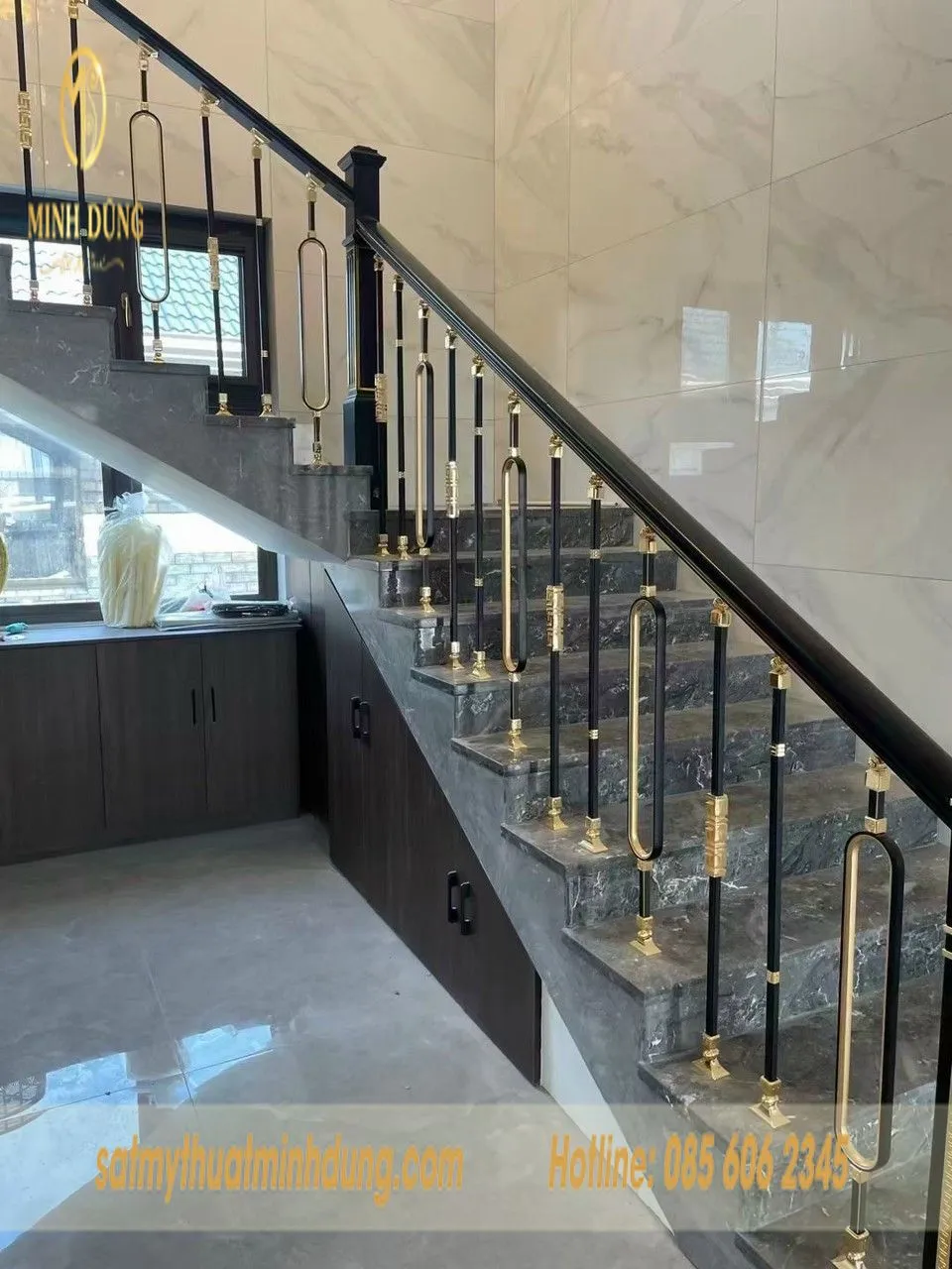 Nhược điểm của tay vịn cầu thang sắt