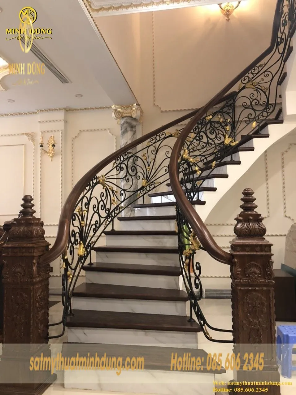 Các kiểu dáng tay vịn cầu thang sắt đơn giản