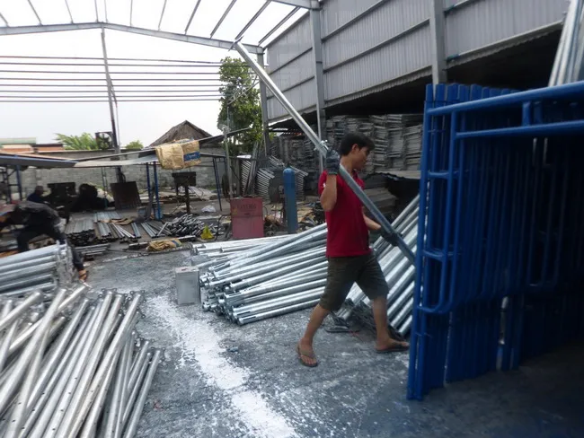 Hệ thống ống ren cán nguội hiện đại giúp tăng khả năng chịu lực cho hệ thống chống sàn