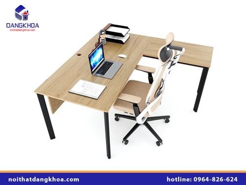 Chân Bàn Làm Việc Bằng Sắt: Ưu Nhược Điểm, Lựa Chọn Thông Minh