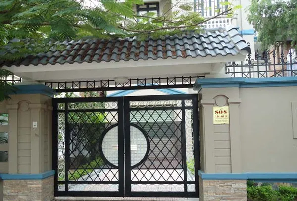 Kích thước cửa cổng 2 cánh