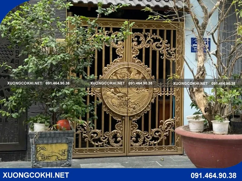 Cong sat Quang Sang cong sat 2 canh 25