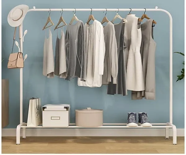 giá treo quần áo bằng sắt kiểu dáng đơn giản