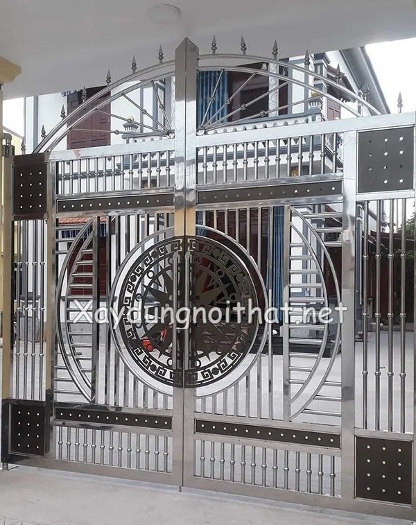 Mẫu cửa cổng inox 2 cánh hiện đại