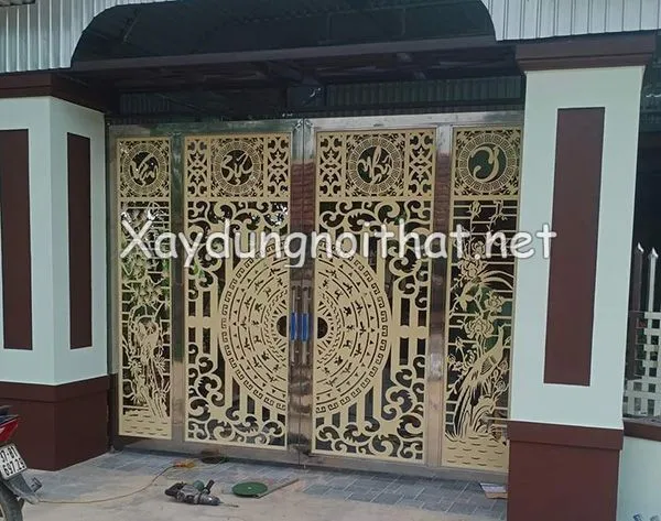 Mẫu cửa cổng inox hoa văn CNC độc đáo
