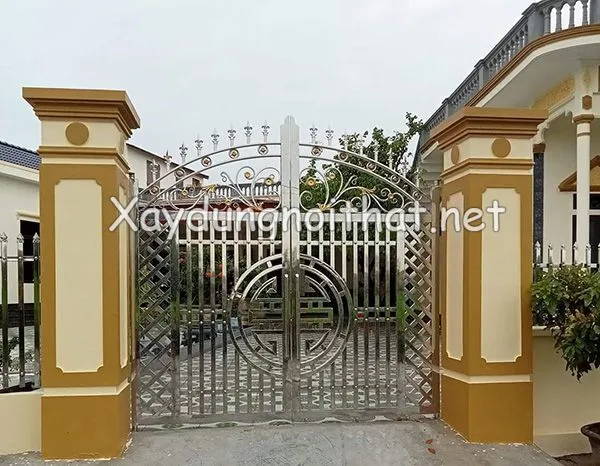 Mẫu cửa cổng inox 2 cánh đẹp