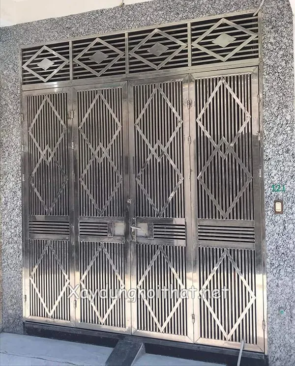 Mẫu cửa inox 4 cánh đẹp