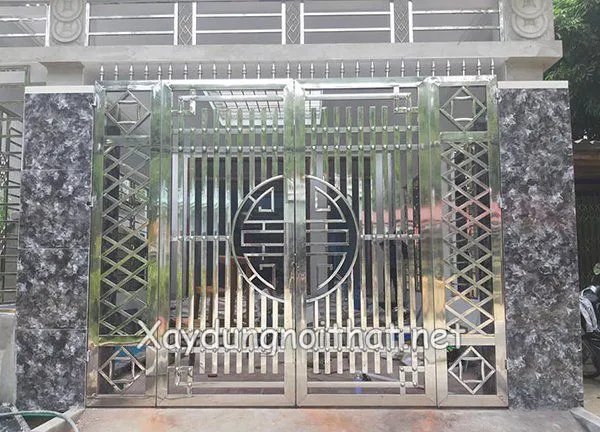 Mẫu cổng inox 4 cánh chữ thọ