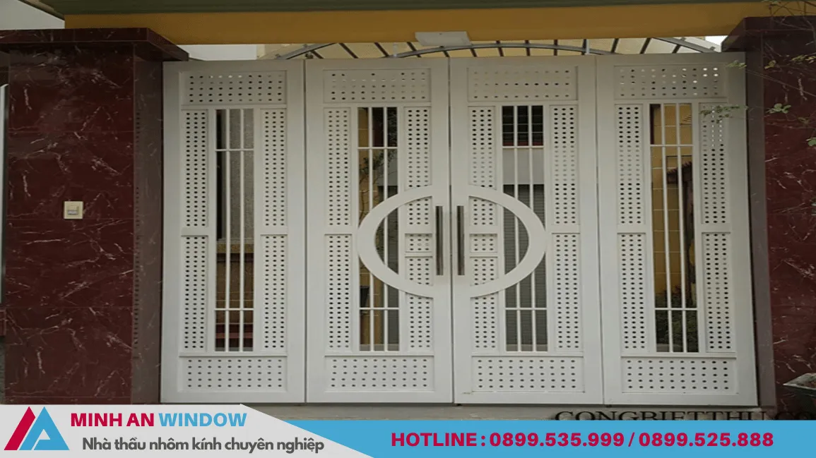 Cửa inox 4 cánh sơn tĩnh điện - Mẫu số 5