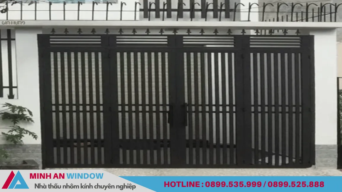 Cửa inox 4 cánh sơn tĩnh điện - Mẫu số 7