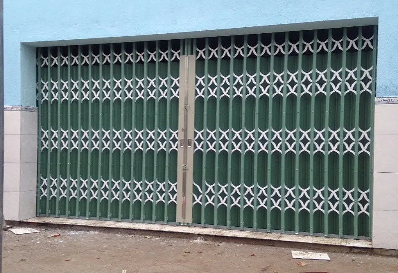 Bán cửa kéo đài loan cũ