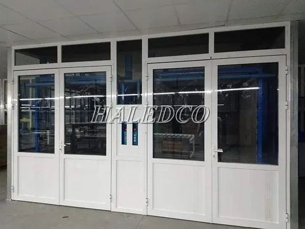 Cửa nhôm kính